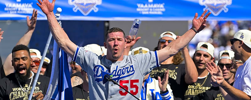 Walker Buehler finally receives 2024 Dodgers World Series ring