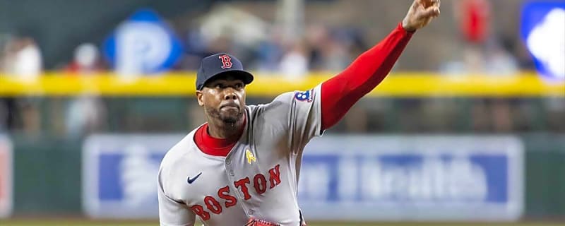 Red Sox’ Aroldis Chapman wins Mariano Rivera Award for 2nd time after stellar season