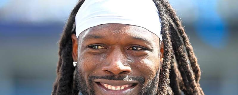 Jadeveon Clowney officially picks Cowboys number