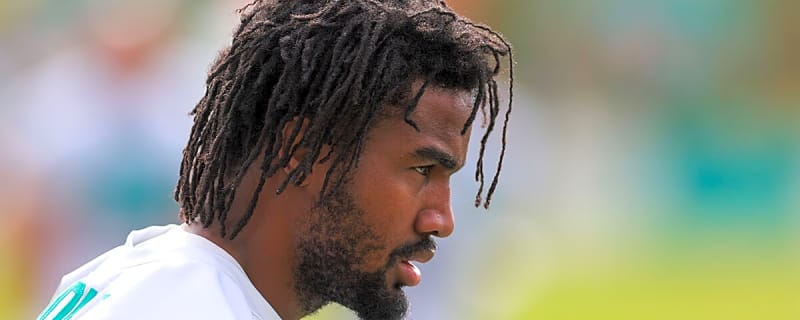 Giants rumors: Insider reveals accidental text to wife about Jaylen Waddle’s trade availability