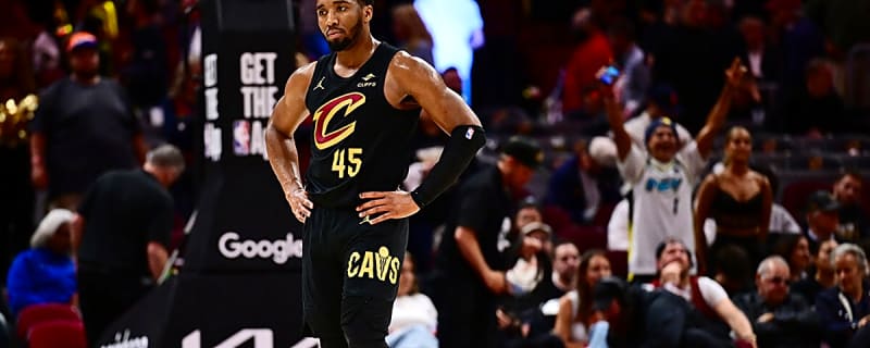Cavaliers’ Donovan Mitchell reacts to Nick Chubb’s farewell message