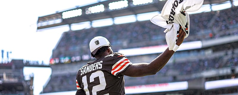 Browns’ Kevin Stefanski dives into Shedeur Sanders’ development focus after beating Steelers