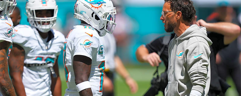 Dolphins’ Tyreek Hill drops cryptic take on Mike McDaniel going to Chargers