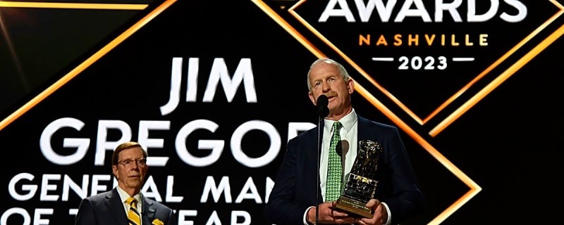 Stars GM wins prestigious award for third straight year
