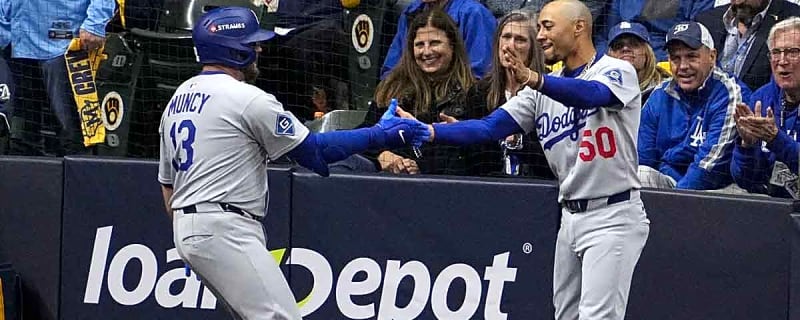 Even Sal Frelick can’t rob Dodgers slugger Max Muncy’s NLCS home run