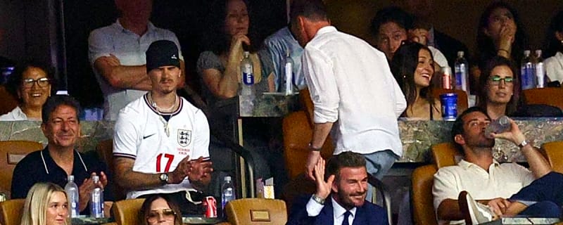 Victoria Beckham Facing Backlash For Her Behavior At World Cup Game
