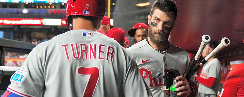 Why this ex-player is concerned about Phillies as playoffs draw near