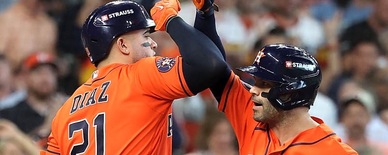 Astros’ Jose Altuve gets closer to breaking Manny Ramirez’s all-time playoff HR record