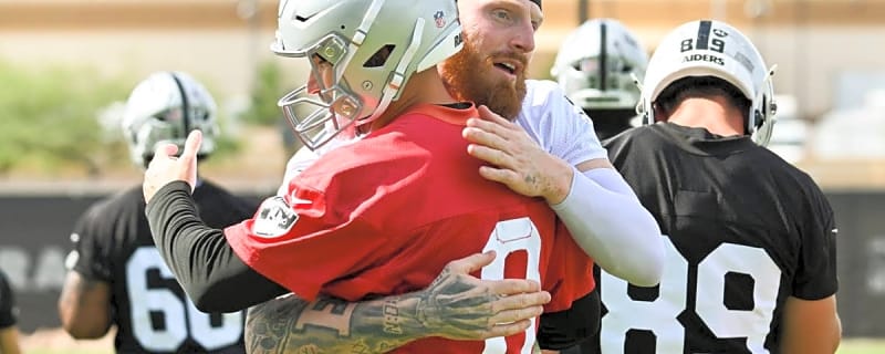How Kirk Cousins is Mentoring the Raiders Young Roster