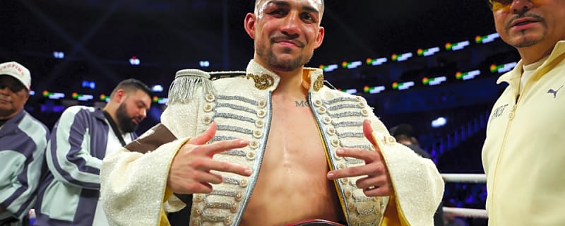 Teofimo Lopez Ready to Go to Court to Dodge His Mandatory — And Chase Ryan Garcia