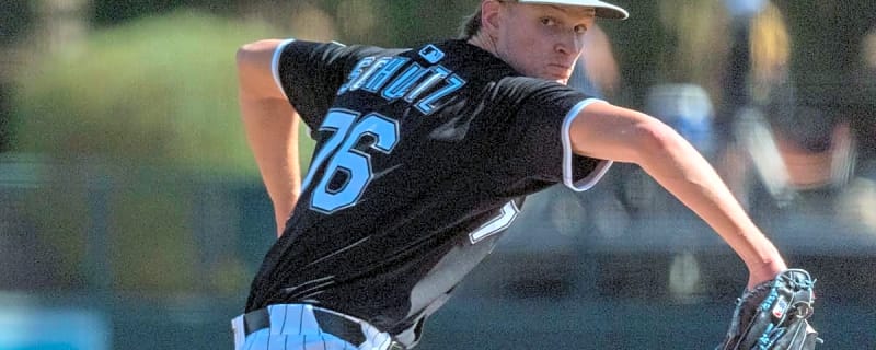 White Sox Call Up 6-Foot-10 Phenom for Highly Anticipated MLB Debut