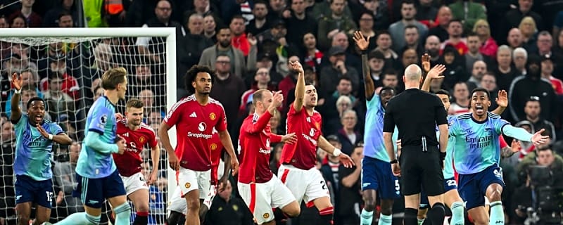 Alan Shearer predicts the Arsenal v Manchester United match 