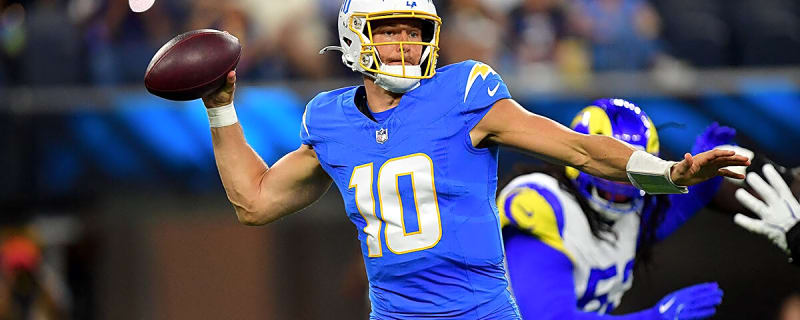 Crazy Mike McDaniel stat from Chargers’ Justin Herbert TD will lead to plenty of Tua Tagovailoa slander