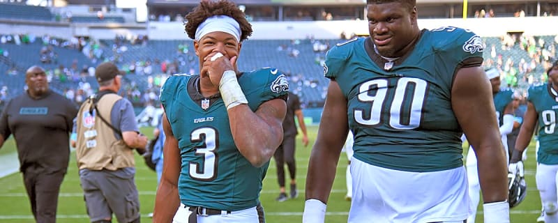 Jaelan Phillips earns a massive praise from new Eagles teammate