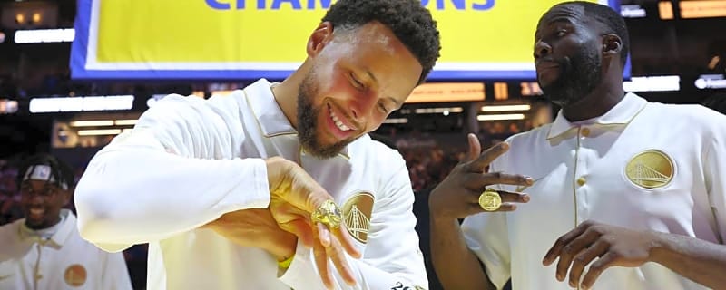 Stephen Curry Commits to Warriors, But Could He Change His Mind?