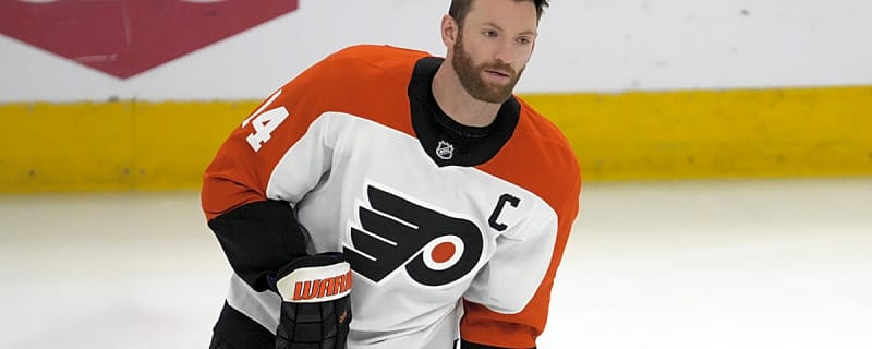 Flyers’ Trevor Zegras used NHL 26 to request a lesson from Sean Couturier