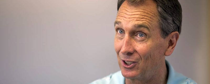 Cris Collinsworth’s Salary and Net Worth: Inside His NFL Playing and Broadcasting Career