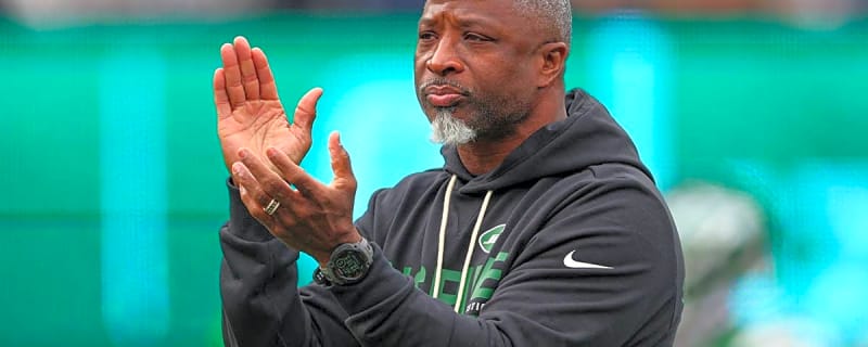 Jets Head Coach Aaron Glenn Is Already on ‘Hottest Seat in the NFL’