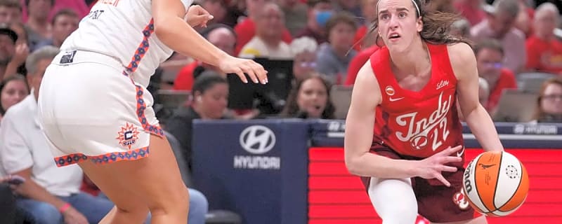 WNBA Star Accused Of Intentionally Ignoring Caitlin Clark During World Cup Semifinals