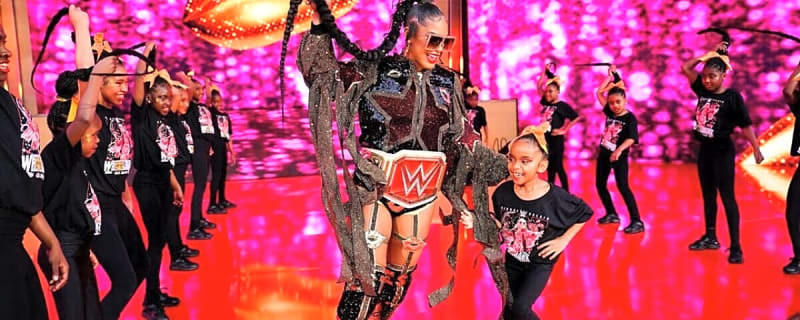 Bianca Belair and Stephanie Vaquer Share Their Take on Becky Lynch’s WWE Legacy
