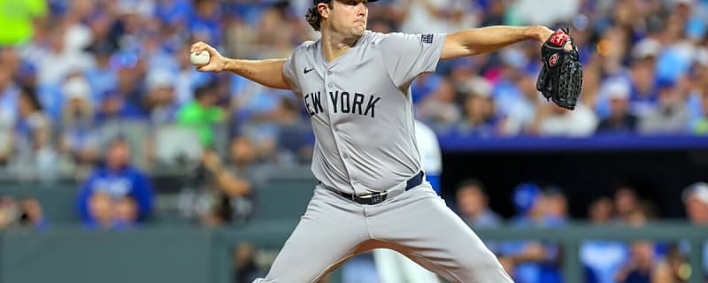 Yankees’ $324M Star’s Strange Pre-Game Decision Backfires as He Gets Punished Right Away