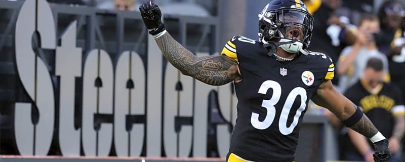 Jaylen Warren Stands Alone on One NFL Rushing Chart, and It Complicates Rico Dowdle's Return