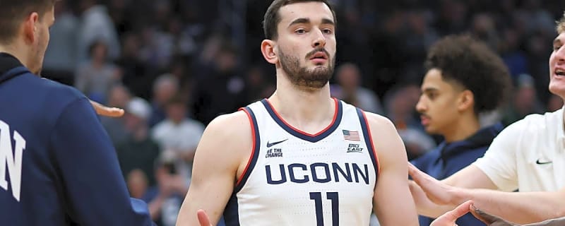 Alex Karaban Reacts To UConn Career Decision