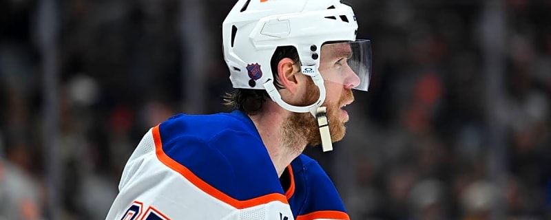 Oilers' Connor McDavid Addresses NHL Stars Surpassing Him in Salary Rankings