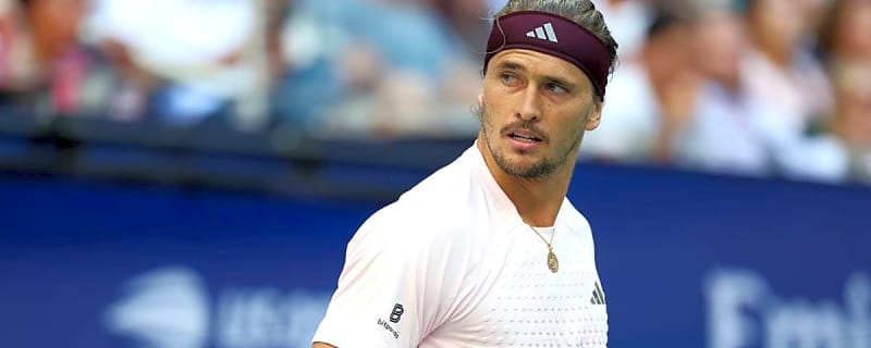 Alexander Zverev's Type 1 Diabetes: Why Does He Check His Phone During the US Open Final?