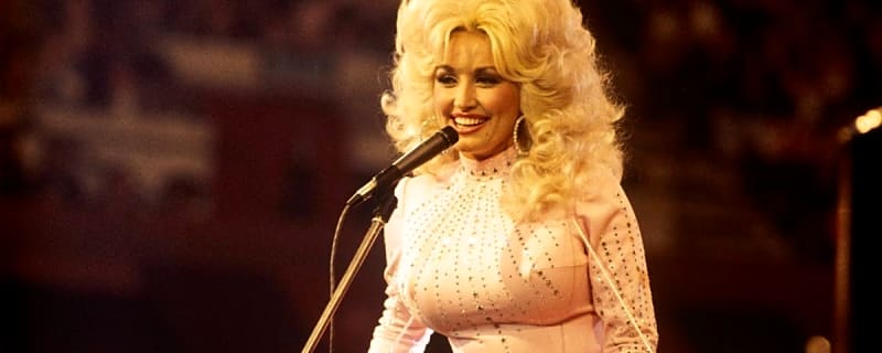 54 Years Ago: Dolly Parton and Porter Wagoner's Iconic Duet 'Lost Forever in Your Kiss' Released