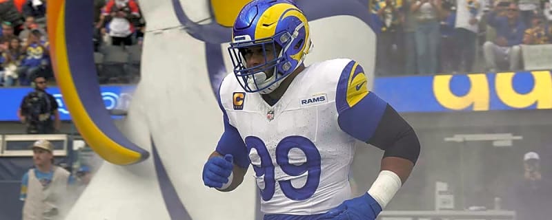 Aaron Donald goes full Michael Jordan with Rams return announcement