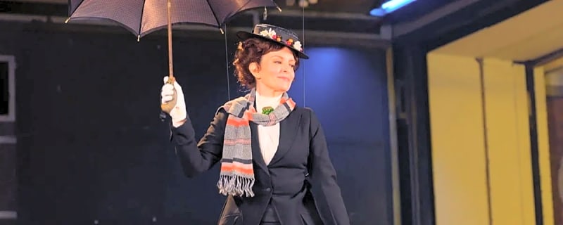 Tina Fey plays Mary Poppins in 'SNL UK' promo