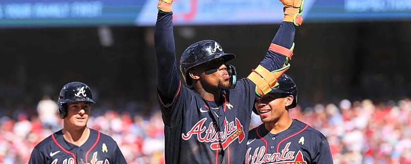 Braves’ Ronald Acuna Jr. trolls Phillies fans with curtain call after HR