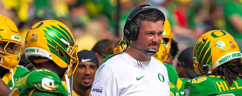 Oregon's Dan Lanning Announces Unfortunate Injury News Before USC Game