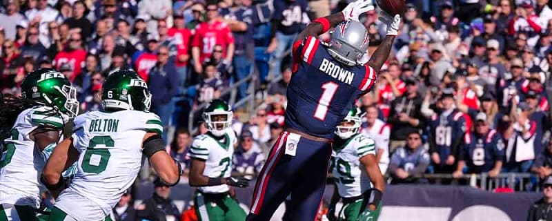 Is Patriots’ A.J. Brown playing vs. Bears after ugly injury return game vs. Jets?