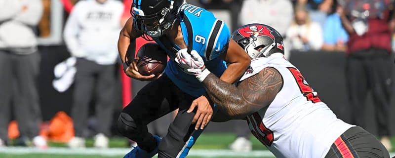 The Old Panthers Keep Showing Back Up, and It Could Cost Carolina the Division