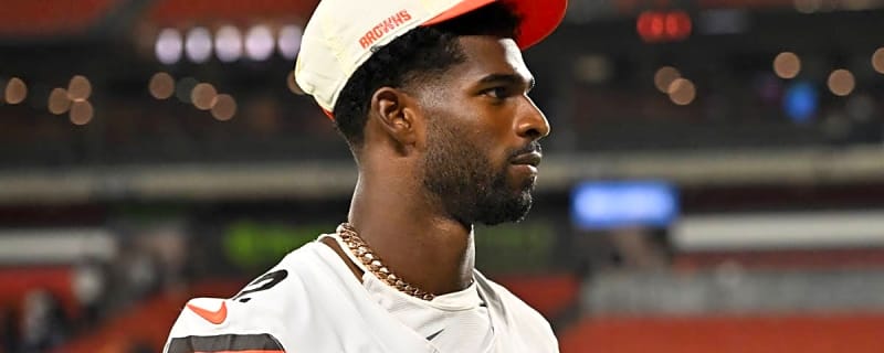 Shedeur Sanders Honored By NFLPA After Donating 500 Backpacks To Students
