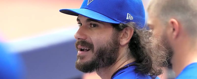 Blue Jays’ Dylan Cease Facing Decision After Surgery Update