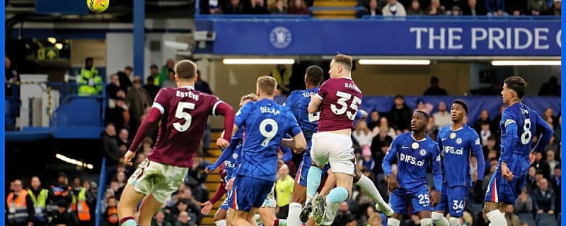 Owen Hargreaves hits out at Chelsea transfer mistake after Burnley draw