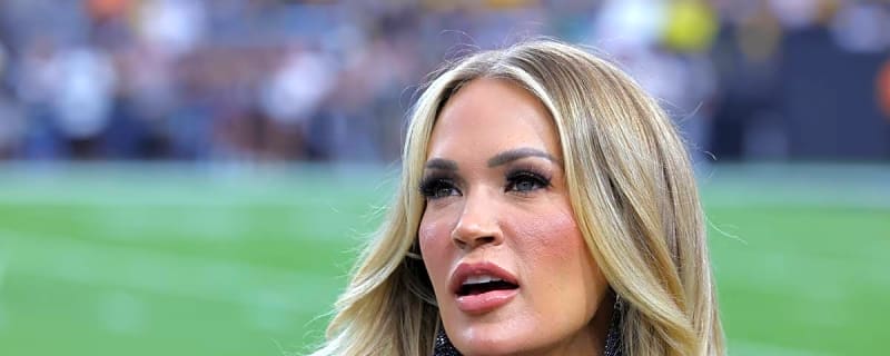 Carrie Underwood Facing Backlash For Her New Look at 43