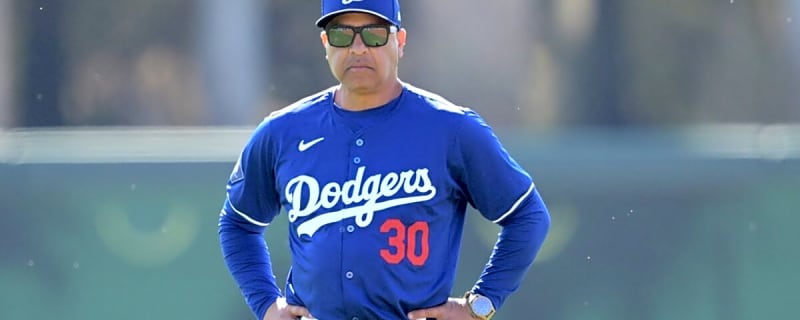 Dave Roberts’ 2003 Marlins Reference Leaves Derek Jeter Fuming