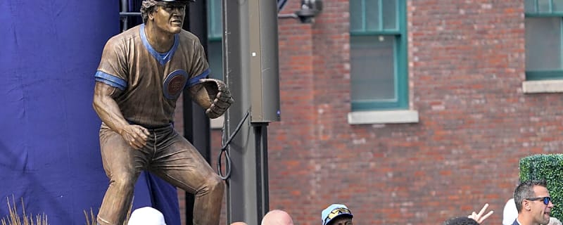 Ryne Sandberg fans pay tribute to legend’s life next to Wrigley Field