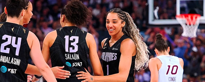 Who are the players leaving Valkyries for FIBA World Cup?