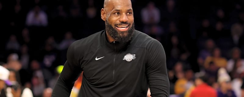 LeBron James Debuts a Fresh Nike Colorway in His NBA Cup Appearance