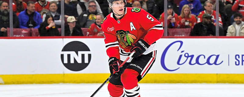 Blackhawks’ Connor Murphy breaks silence on trade buzz ahead of deadline
