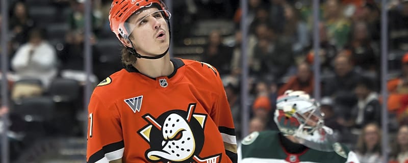 Flyers’ Trevor Zegras breaks silence on possible return to center after Ducks trade