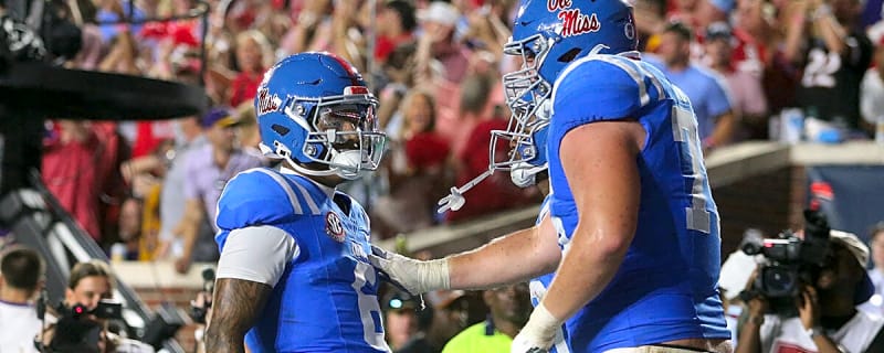 Kewan Lacy gets important injury update from Ole Miss coach Pete Golding after Trinidad Chambliss praise