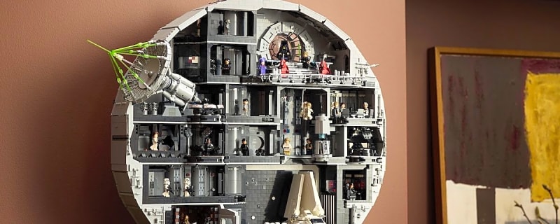 LEGO STAR WARS’ Giant Death Star Is LEGO’s First $1,000 Set