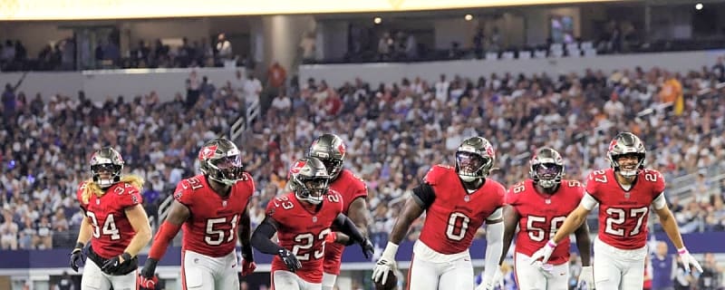 Buccaneers Snap Counts Show Jalon Daniels Out-Snapped Cody Mauch in Win Over Cowboys