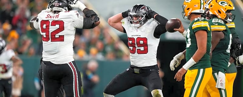 Falcons Player's Mom Making Major Saints Sacrifice for Monday Night Football